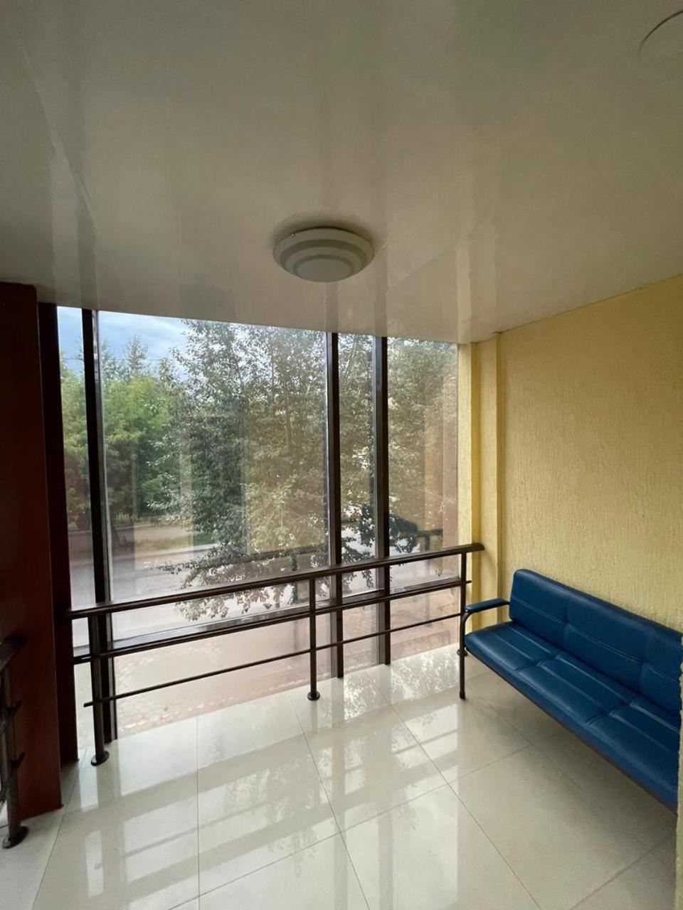 Shanyrak Hotel Temirtau Exterior foto